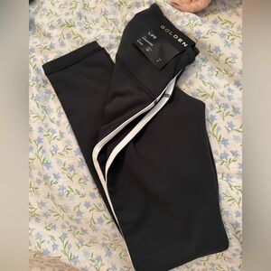 Aritzia Set Green Leggings and Top with White Trim